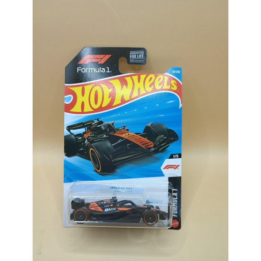 Hot Wheels McLaren Formula 1 Team Equipe Formula 1 #20
